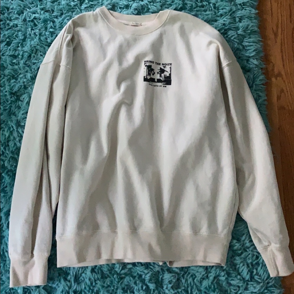 j galt “bring the noize” crewneck